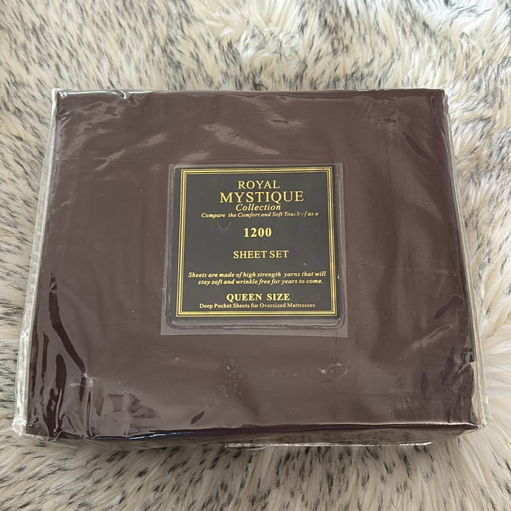 ✨2/$90✨ NWT Royal Mystique Collection 1200 Elegance QUEEN Size Bed Set